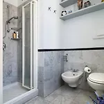 La Finestra Sul קומו
